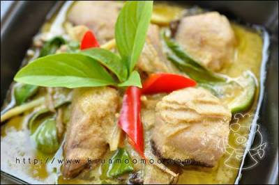 แกงเขียวหวานปลาโอ